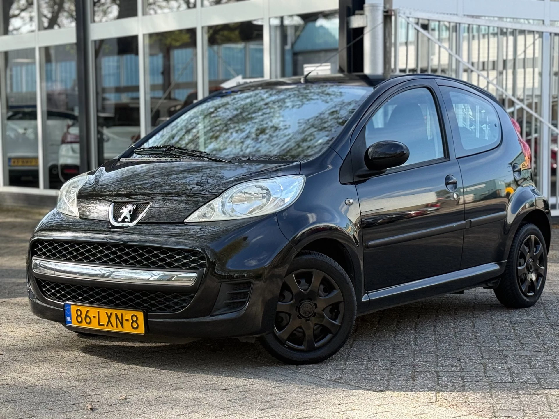 Hoofdafbeelding Peugeot 107