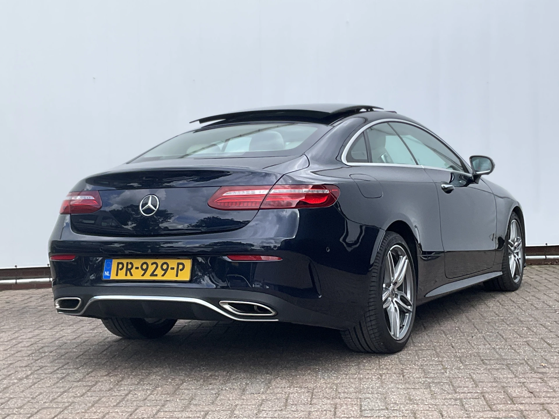 Hoofdafbeelding Mercedes-Benz E-Klasse