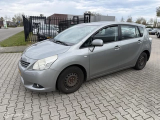 Hoofdafbeelding Toyota Verso Toyota Verso 2.0 D-4D Business