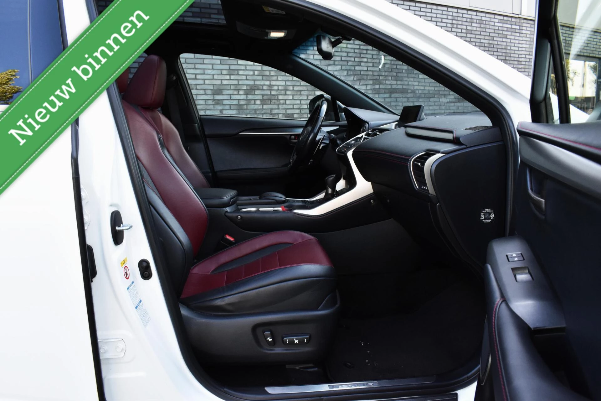 Hoofdafbeelding Lexus NX