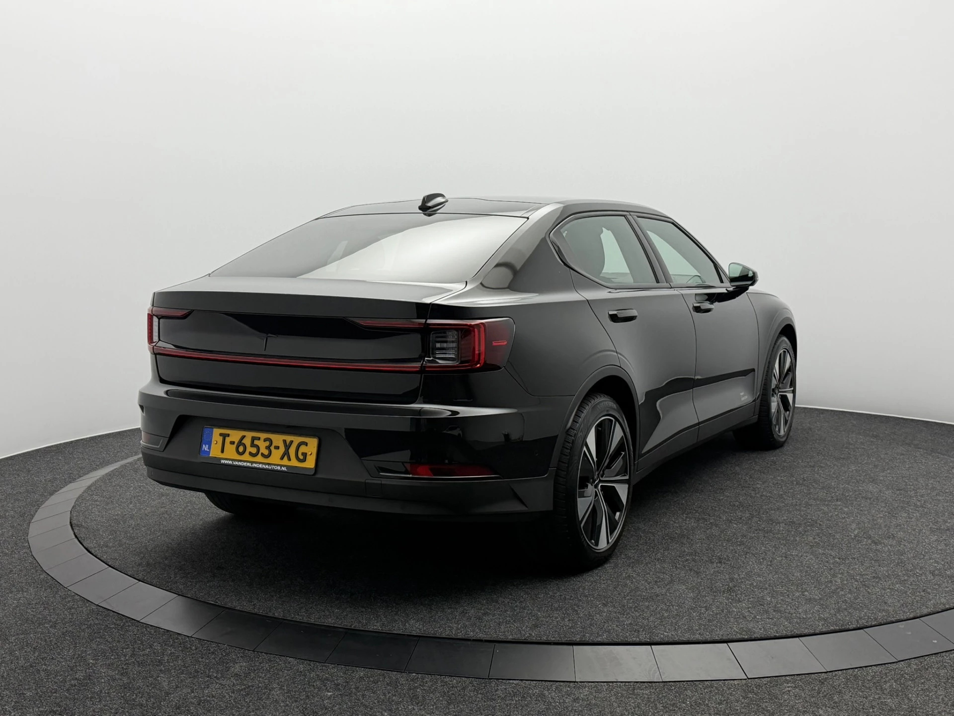 Hoofdafbeelding Polestar 2