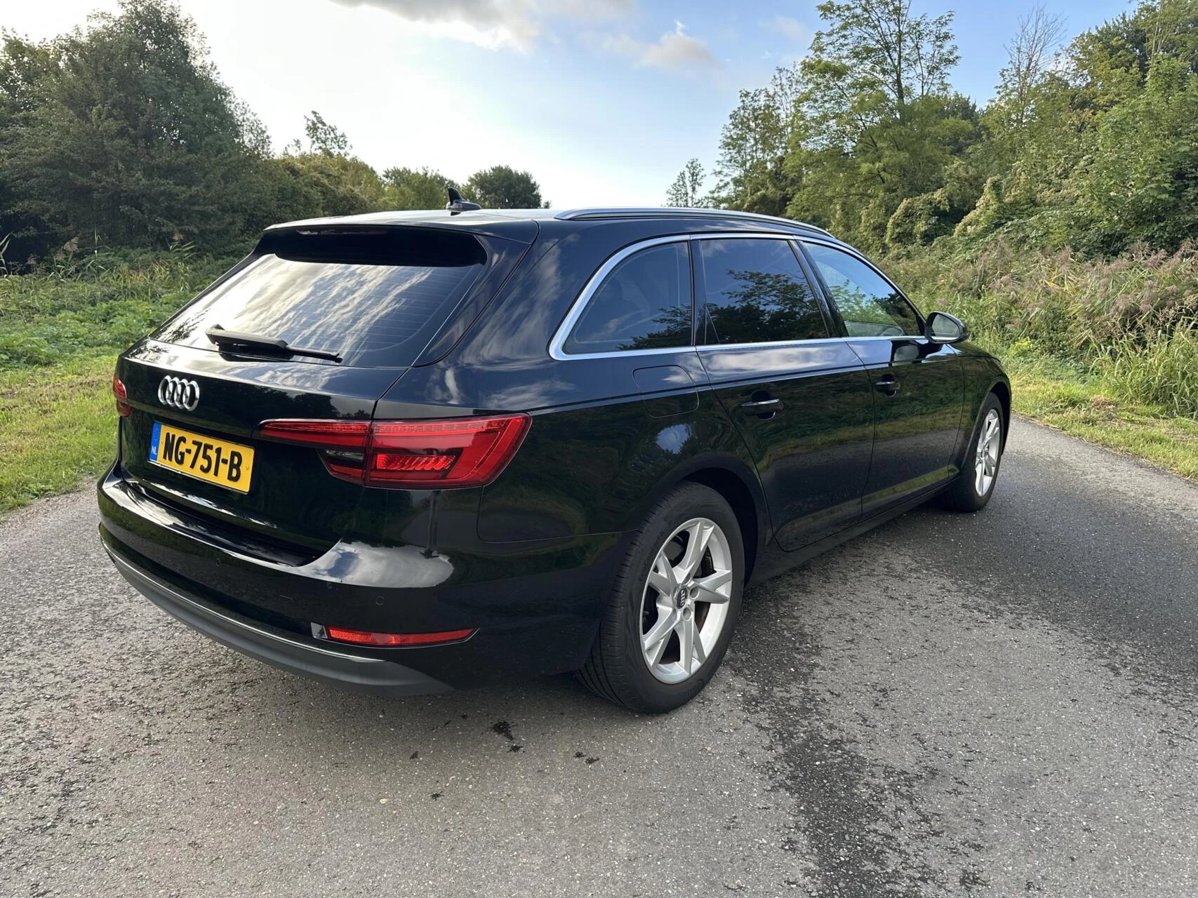 Hoofdafbeelding Audi A4