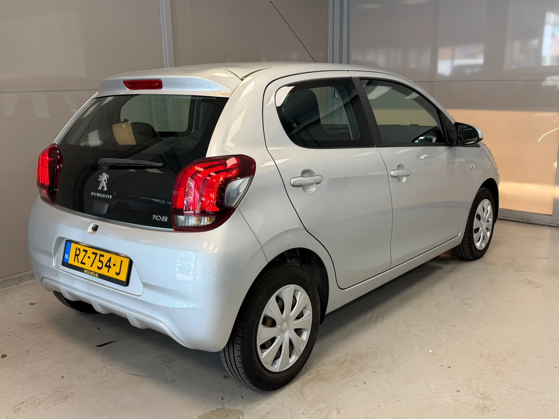 Hoofdafbeelding Peugeot 108