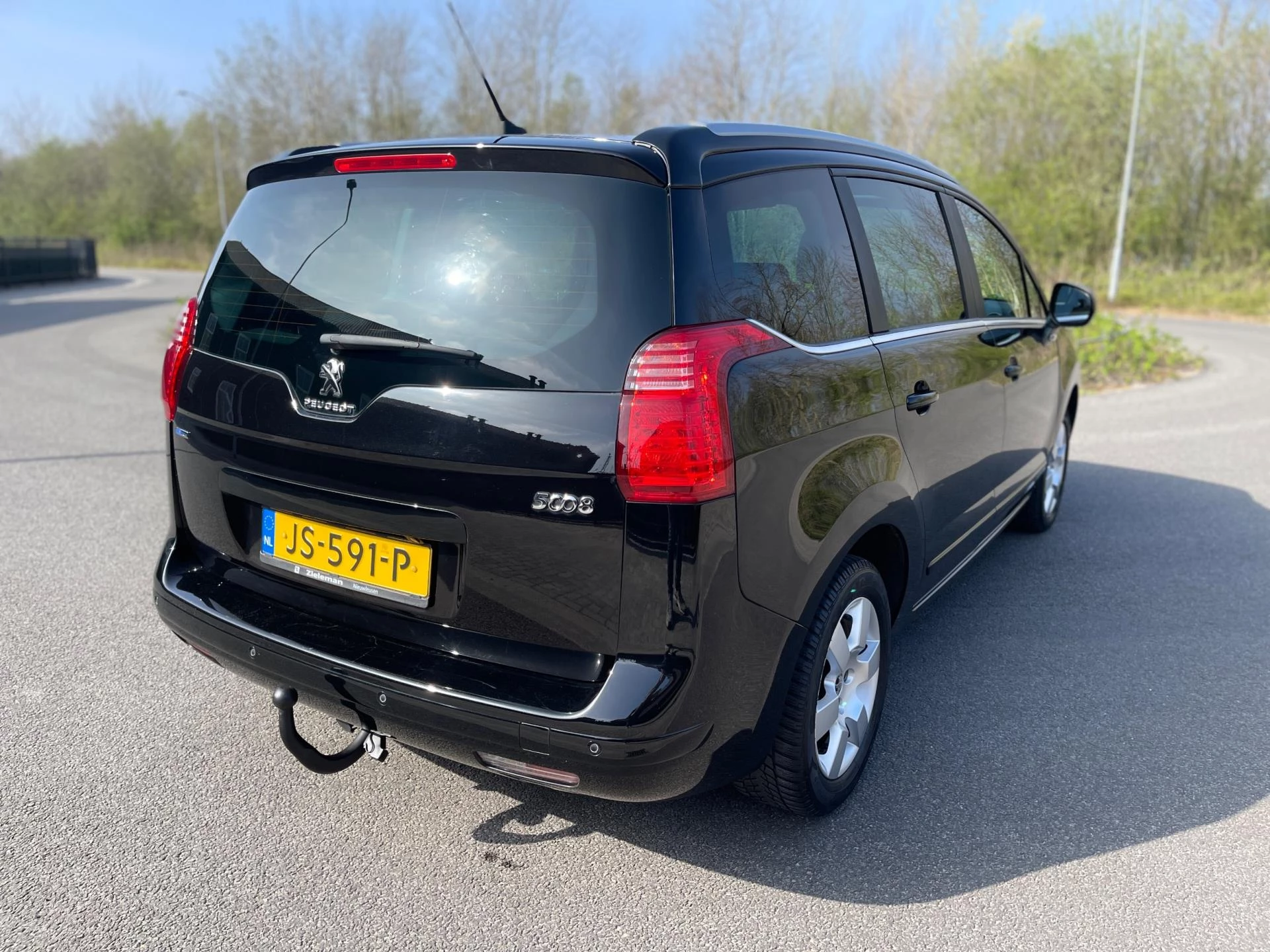 Hoofdafbeelding Peugeot 5008