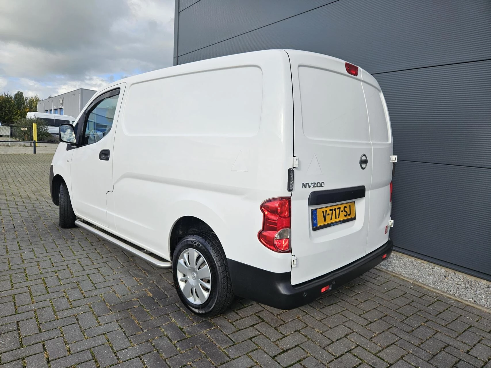 Hoofdafbeelding Nissan NV200