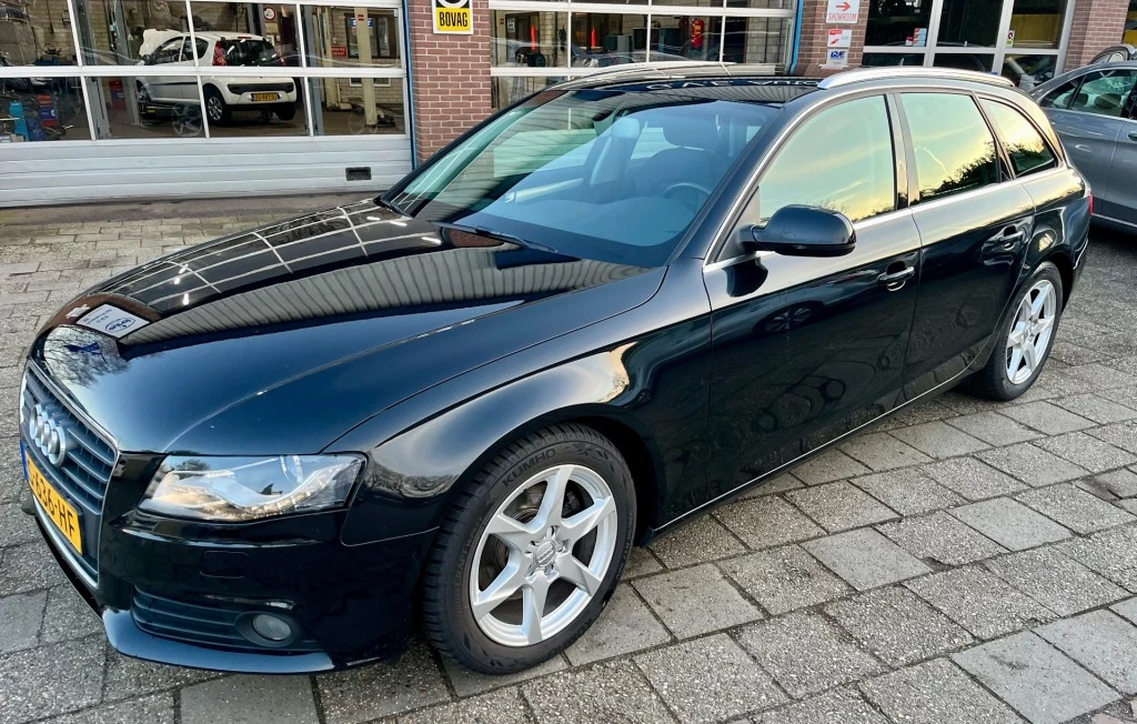 Hoofdafbeelding Audi A4