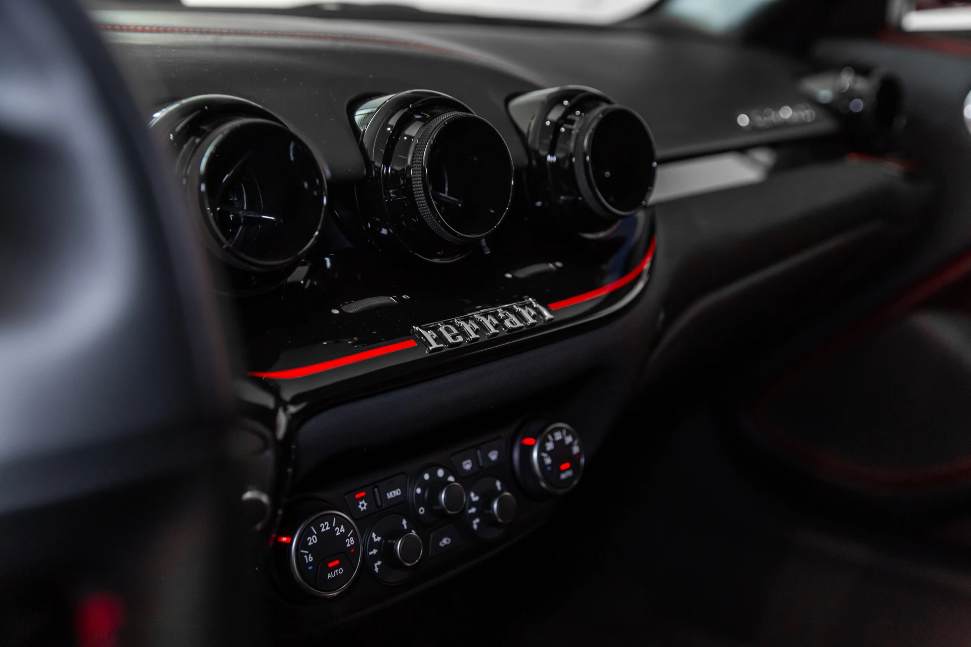 Hoofdafbeelding Ferrari F12