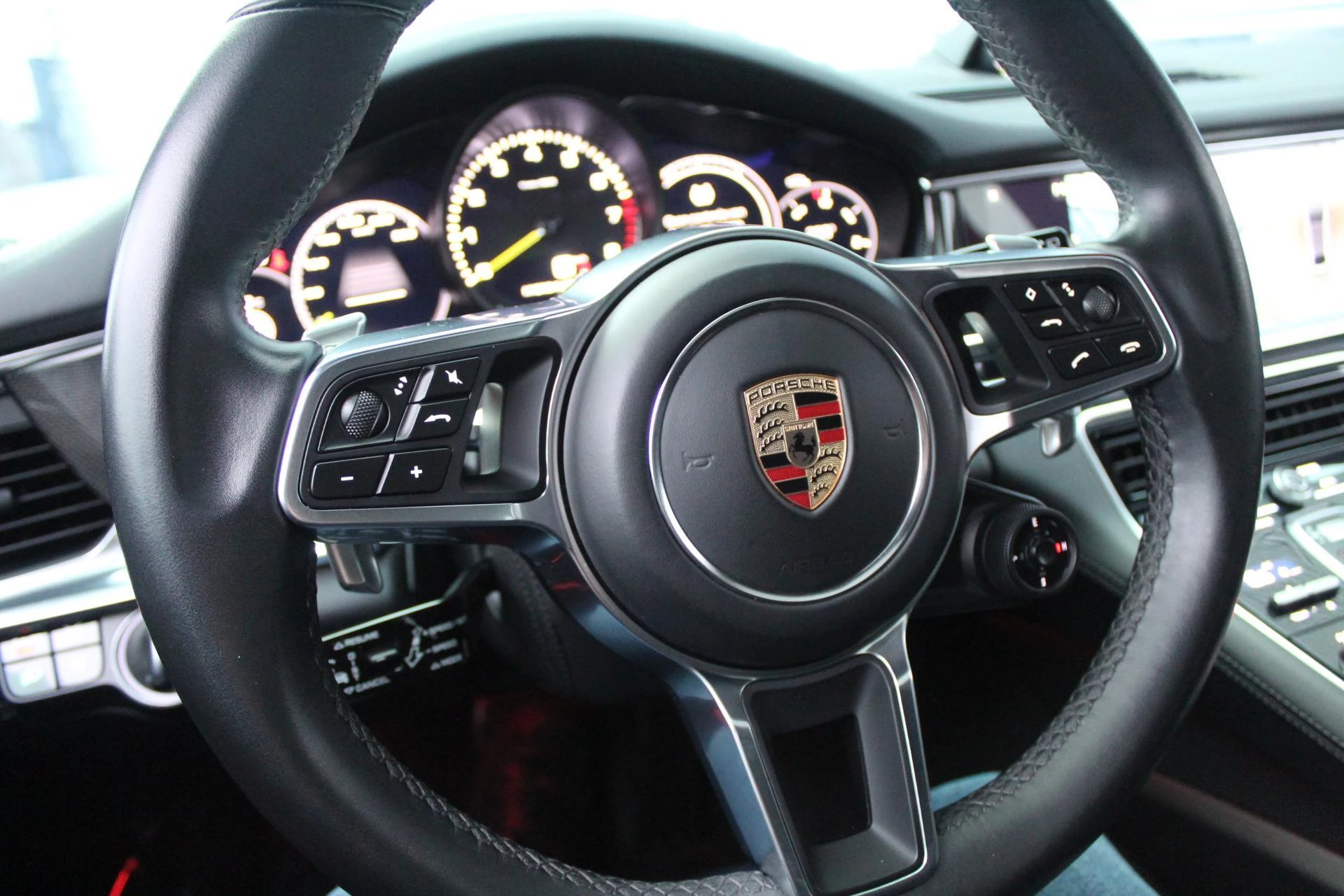 Hoofdafbeelding Porsche Panamera