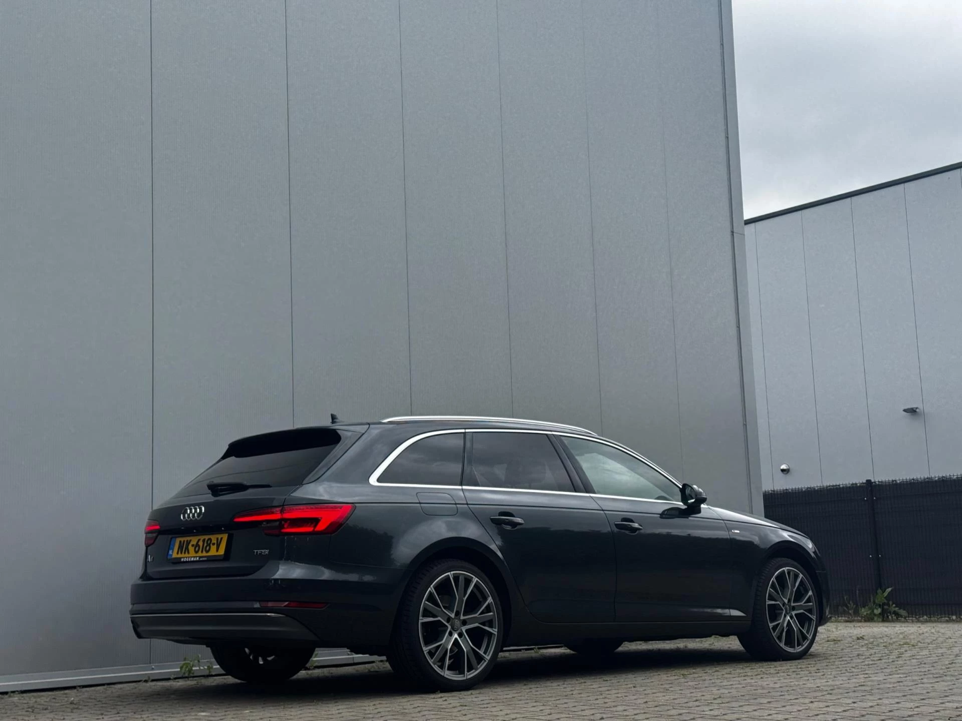Hoofdafbeelding Audi A4