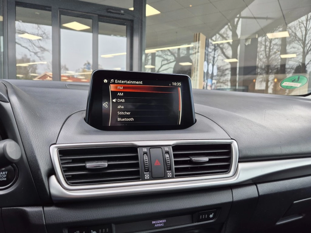 Hoofdafbeelding Mazda 3