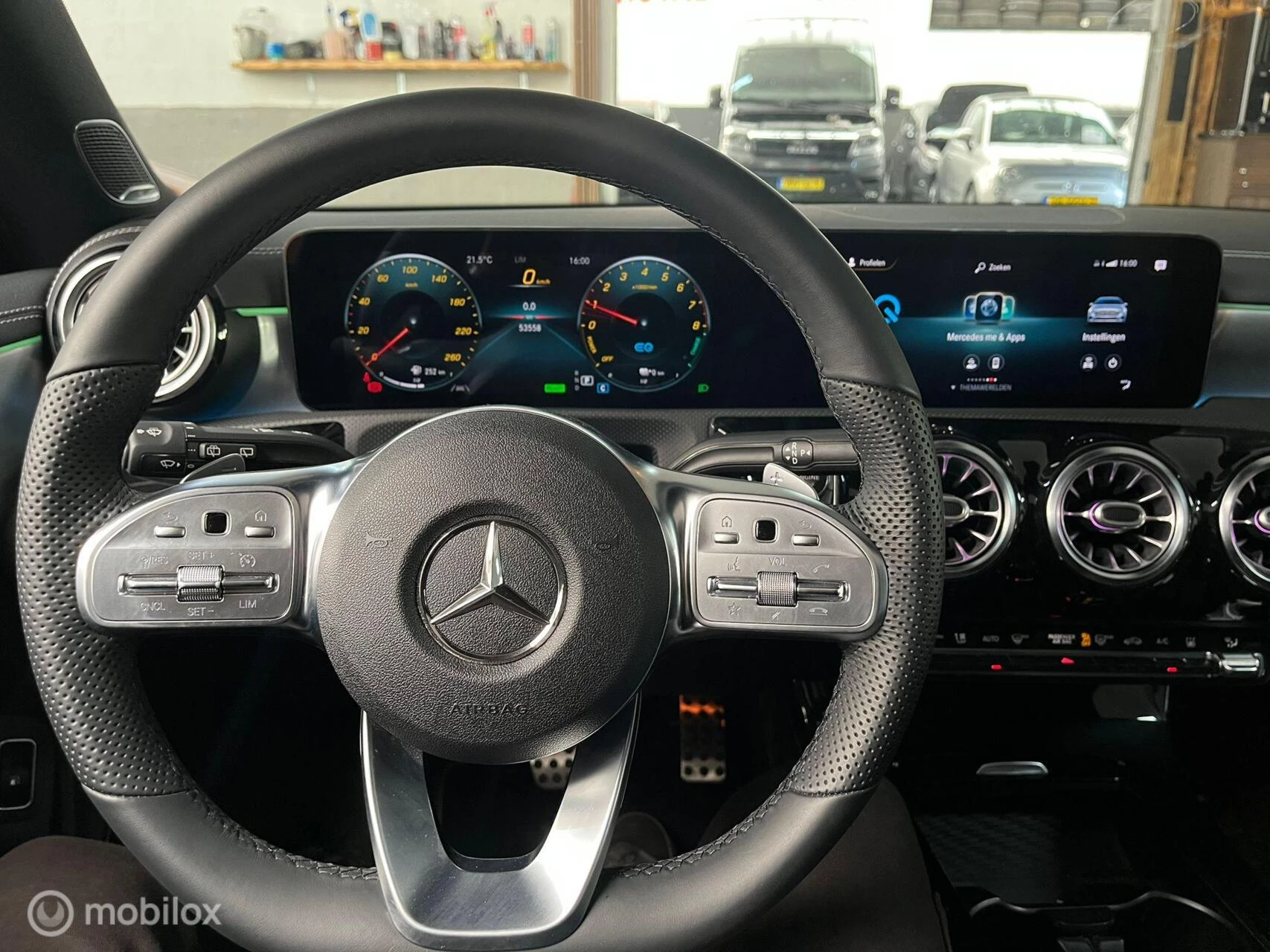 Hoofdafbeelding Mercedes-Benz CLA