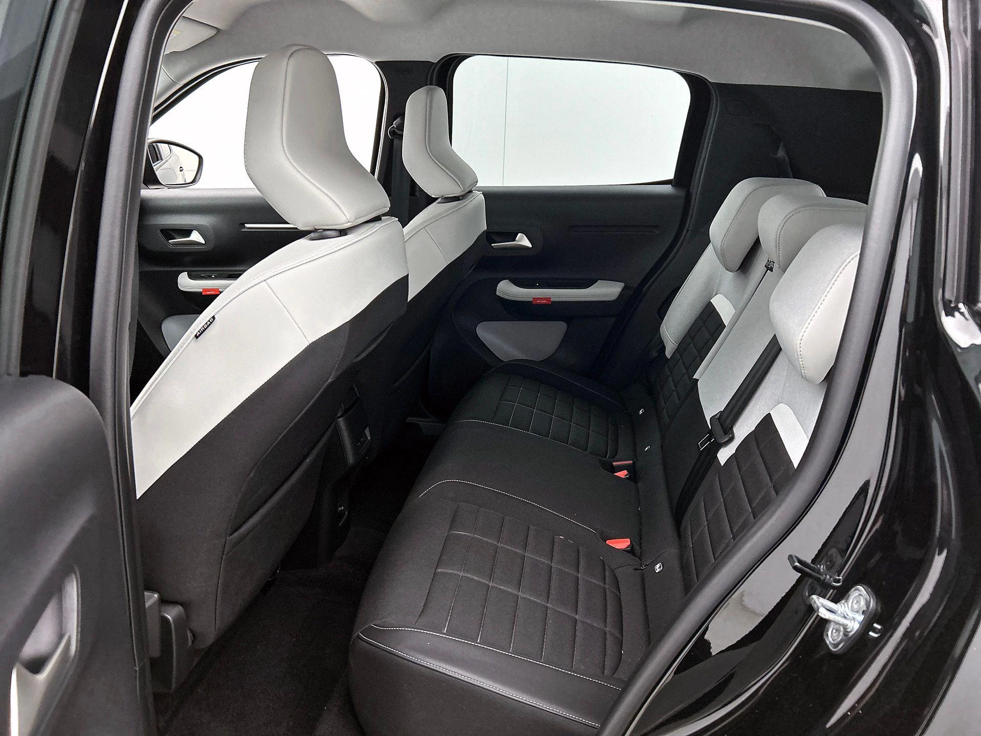 Hoofdafbeelding Citroën ë-C3