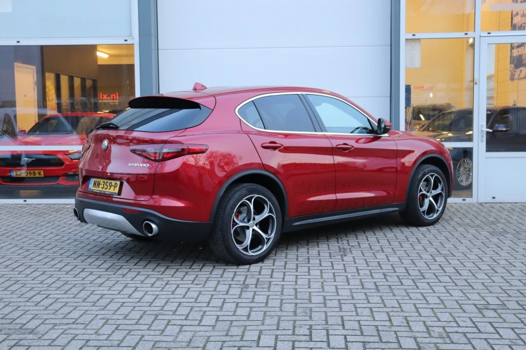 Hoofdafbeelding Alfa Romeo Stelvio