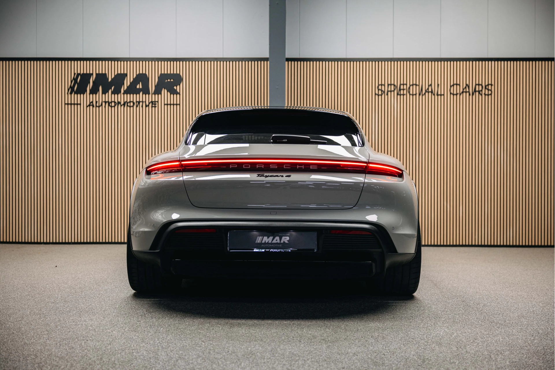 Hoofdafbeelding Porsche Taycan