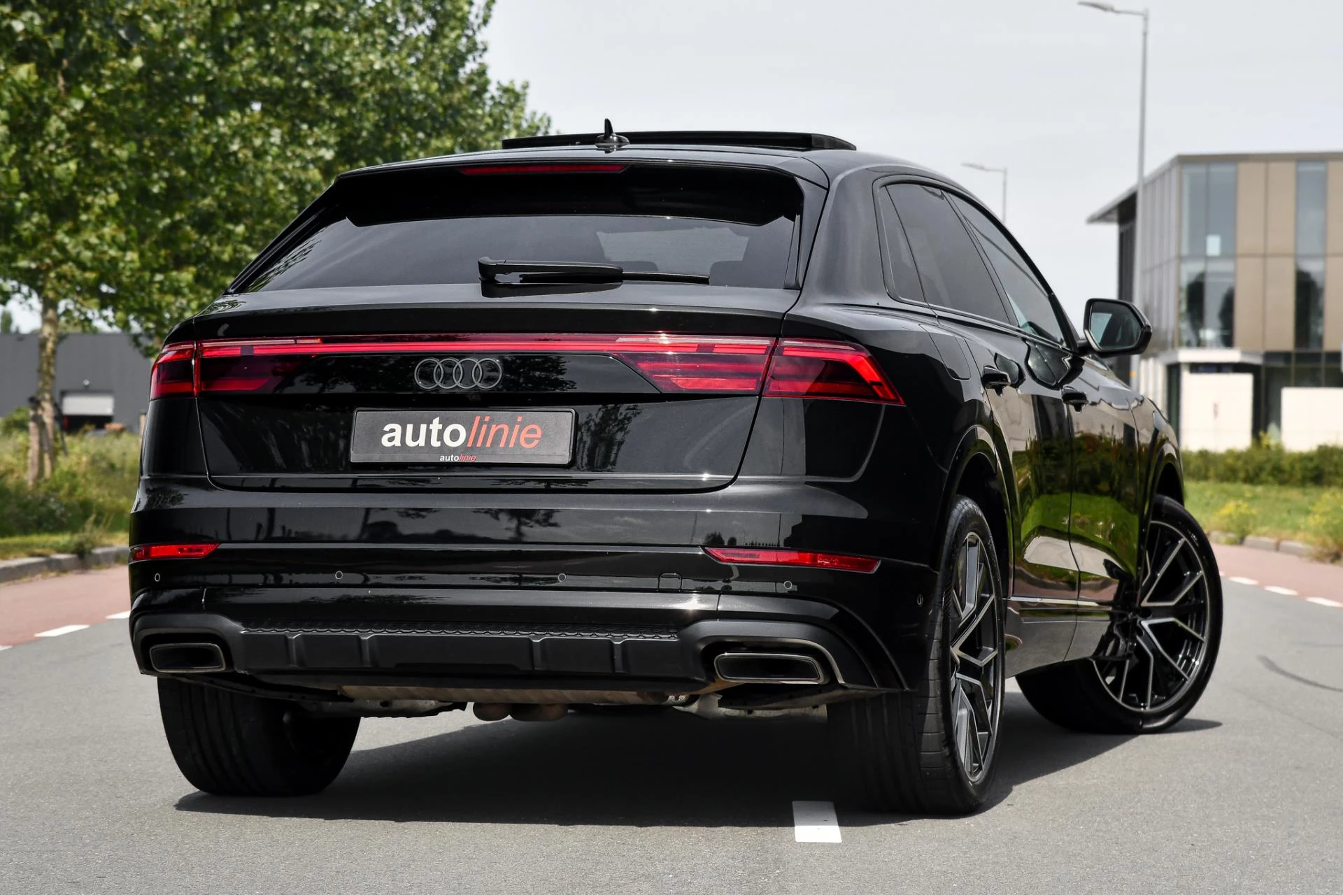 Hoofdafbeelding Audi Q8