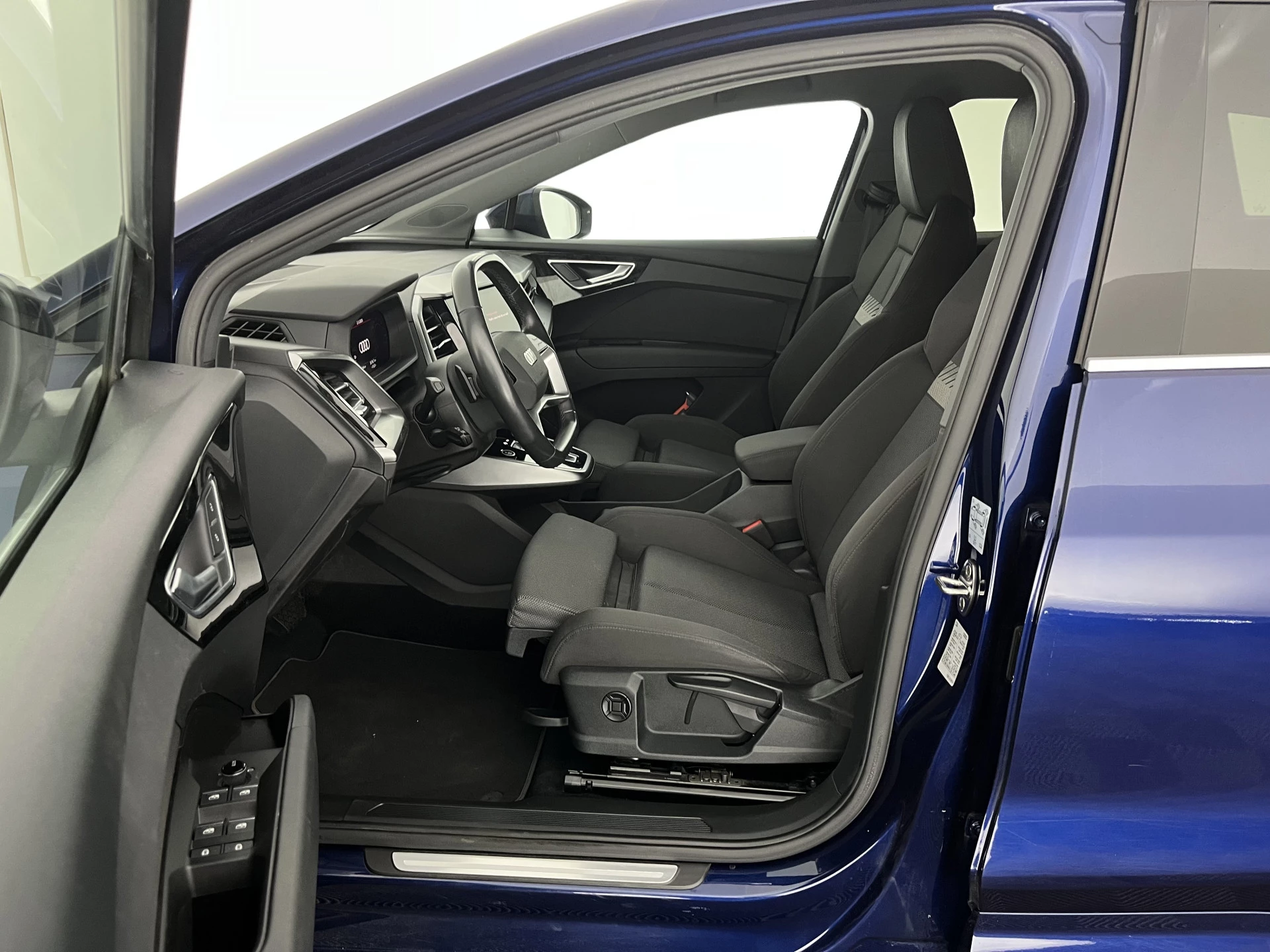 Hoofdafbeelding Audi Q4 e-tron