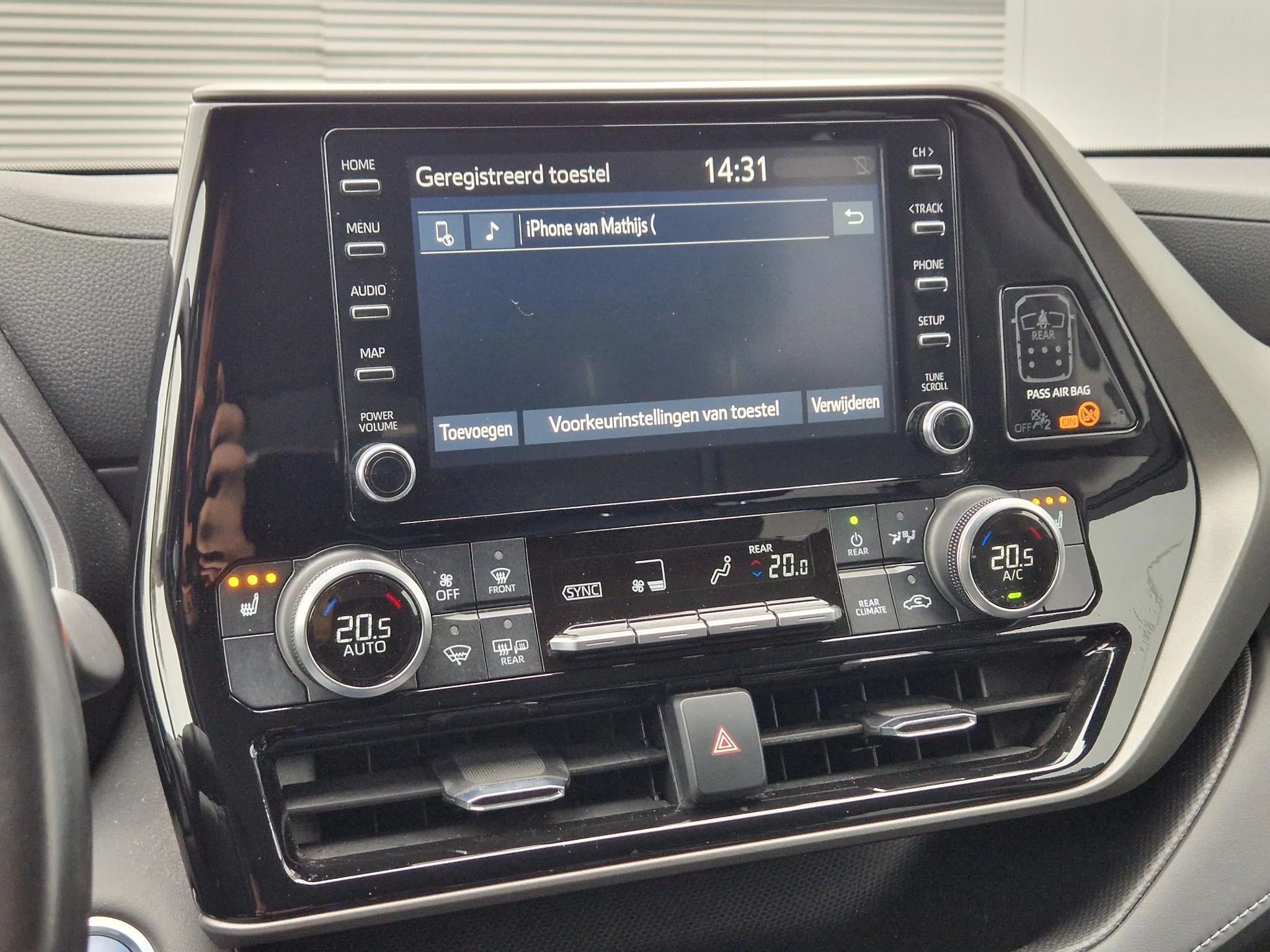 Hoofdafbeelding Toyota Highlander