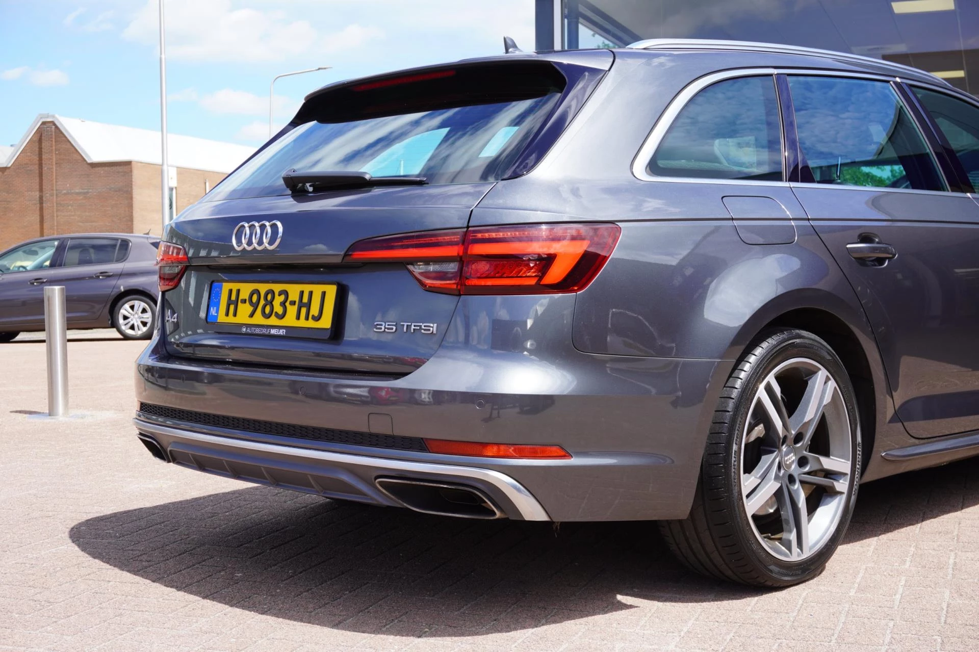 Hoofdafbeelding Audi A4