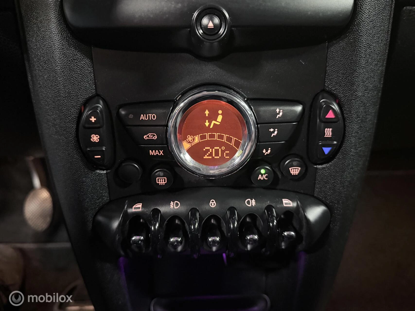 Hoofdafbeelding MINI One