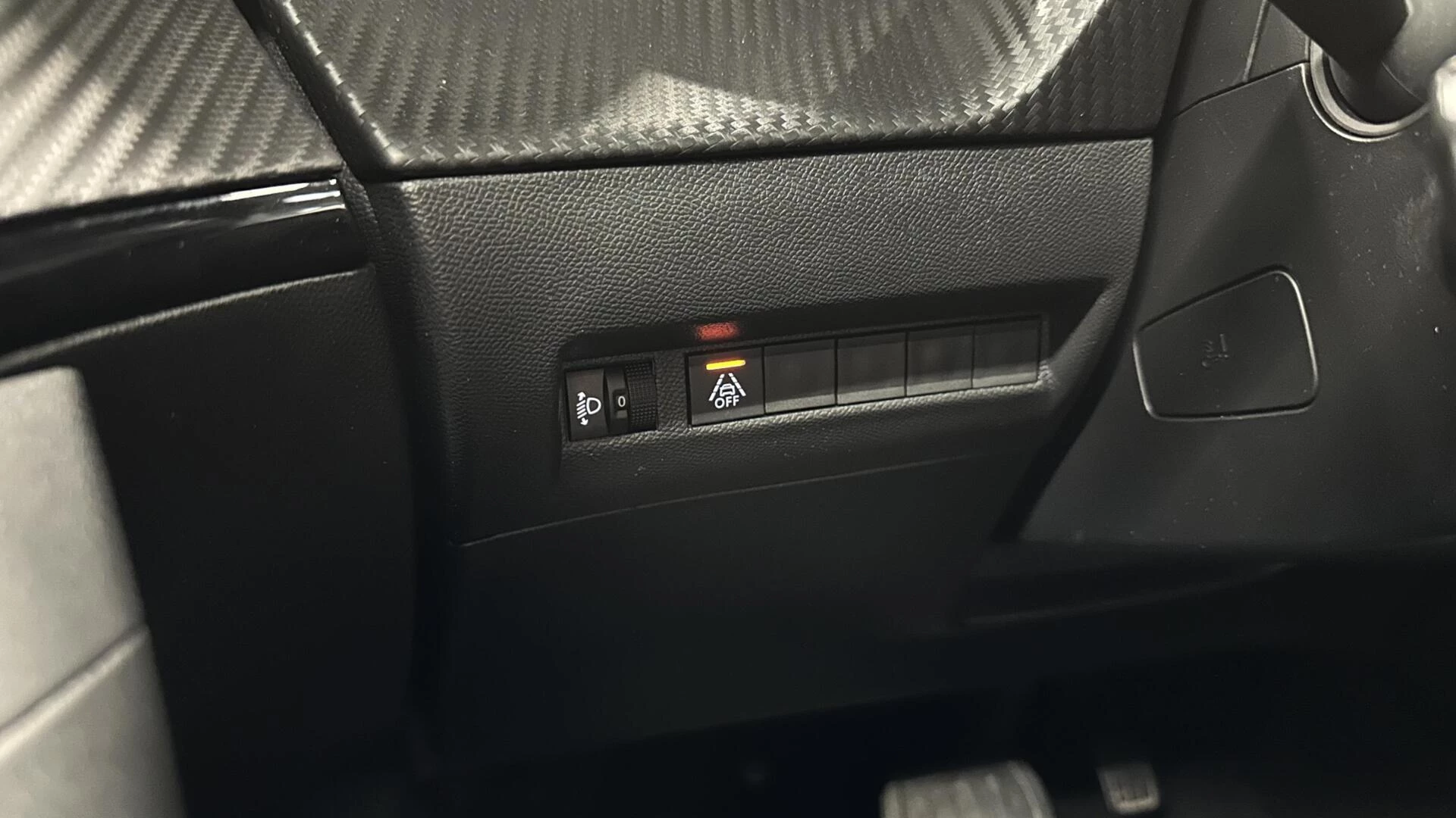 Hoofdafbeelding Peugeot e-2008