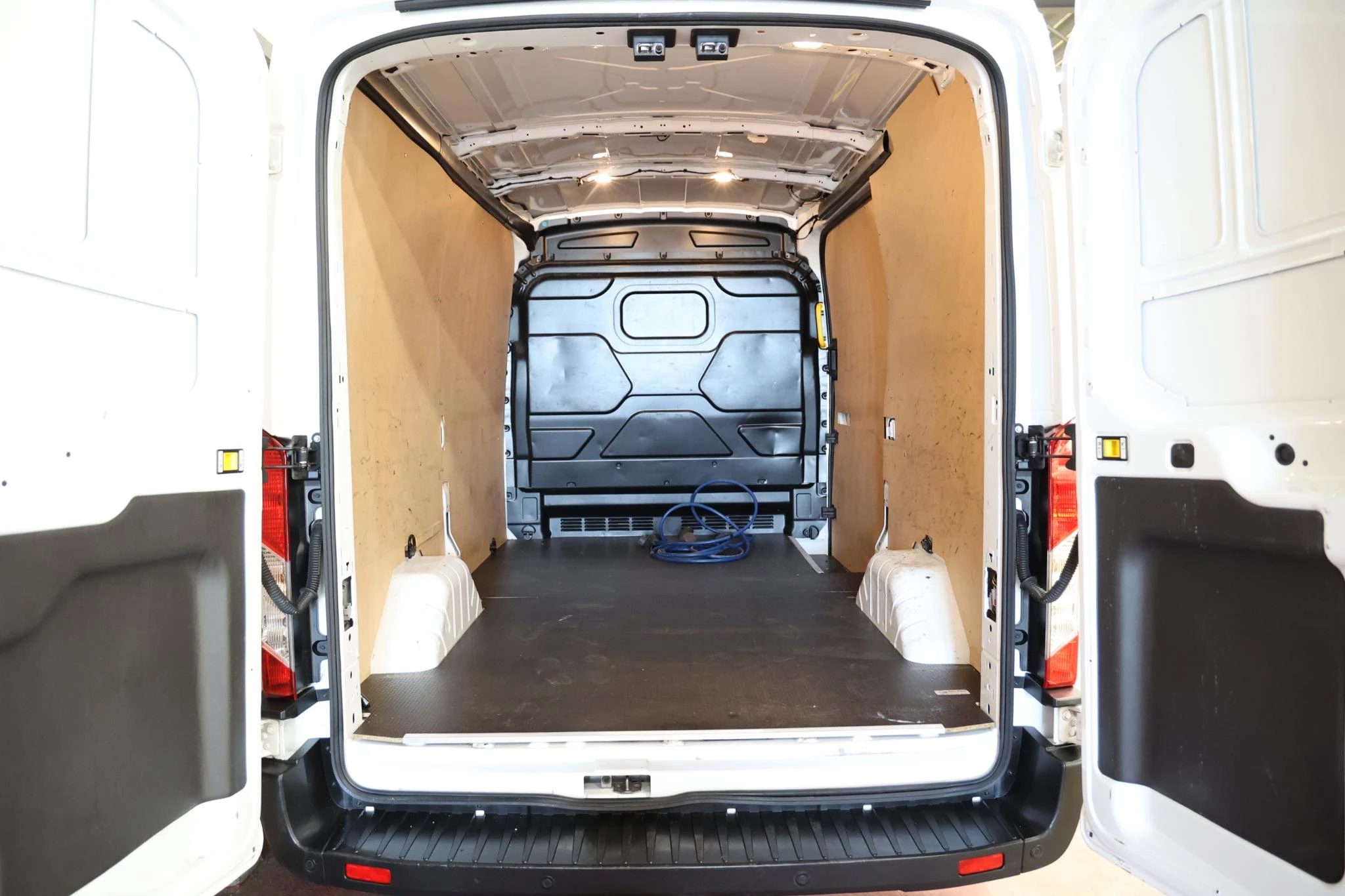 Hoofdafbeelding Ford E-Transit