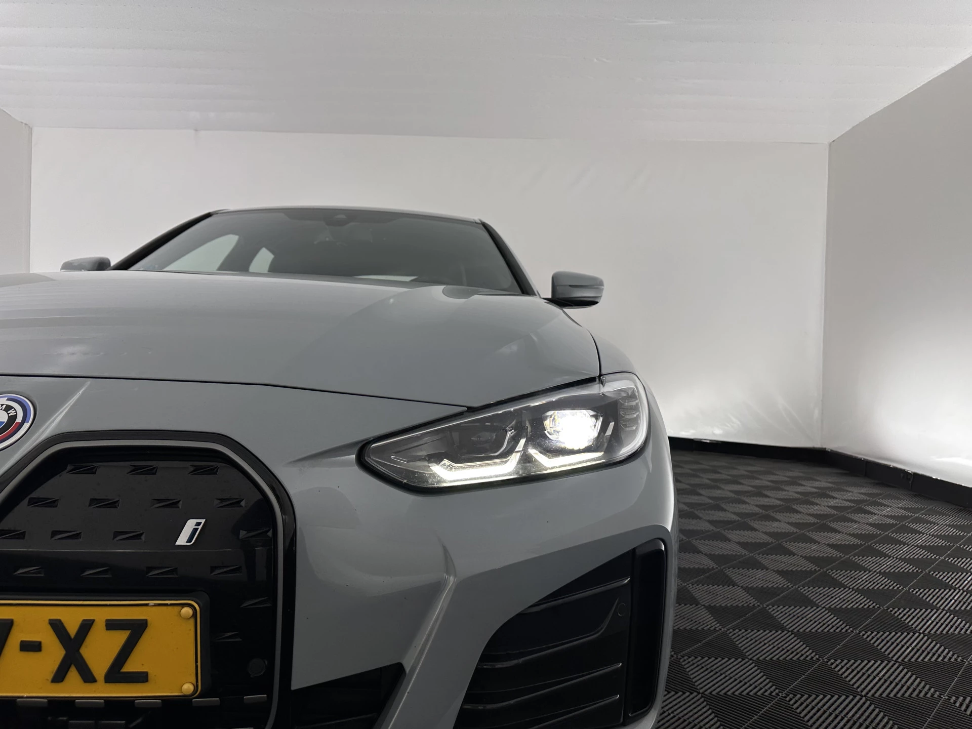 Hoofdafbeelding BMW i4