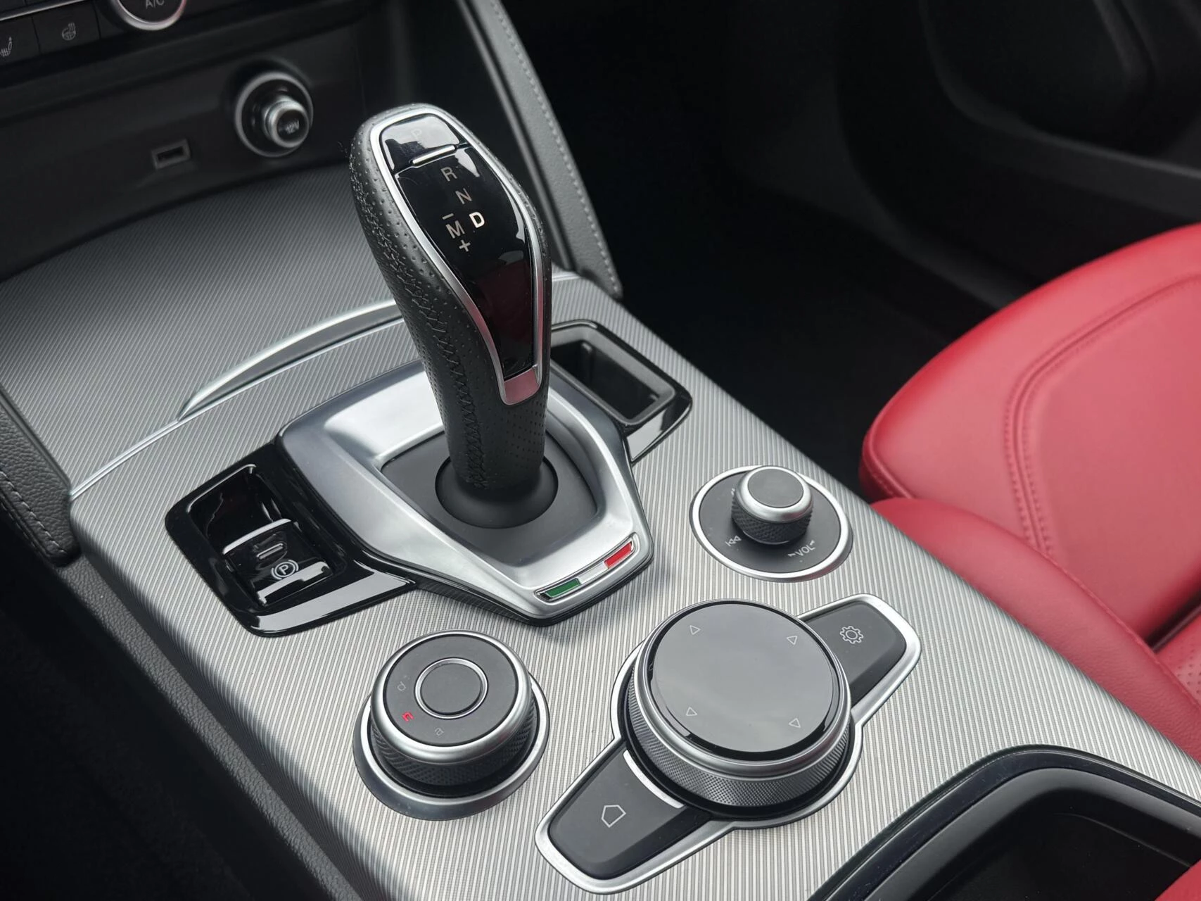 Hoofdafbeelding Alfa Romeo Stelvio