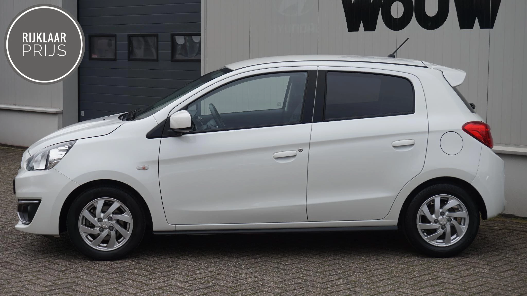 Hoofdafbeelding Mitsubishi Space Star