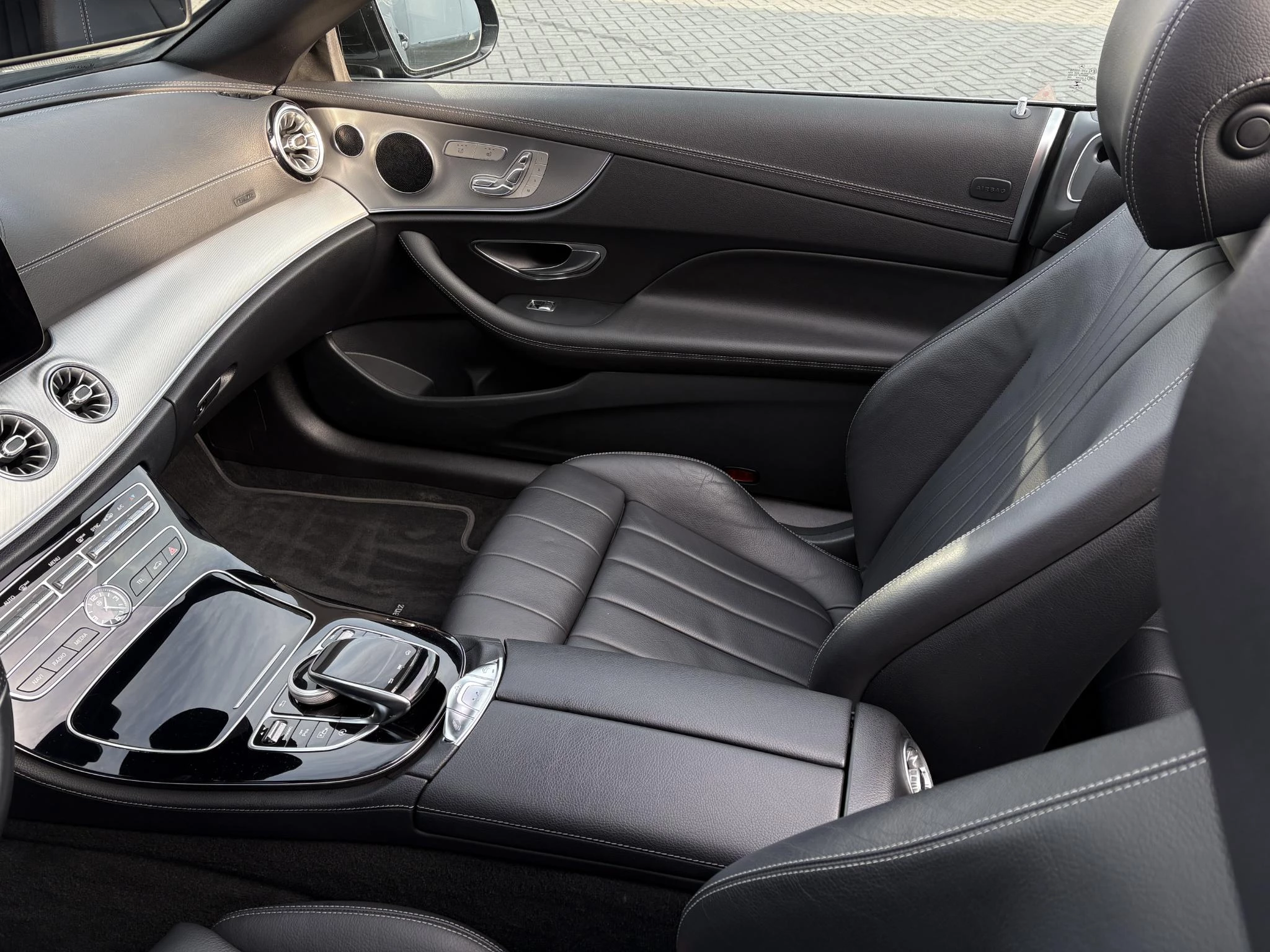 Hoofdafbeelding Mercedes-Benz E-Klasse