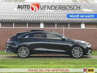 Hoofdafbeelding Kia ProCeed Kia ProCeed 1.6 T-GDI GT 204pk | Alle opties | Fabrieksgarantie | Pano | CarPlay | Adaptive Cruise | Keyless