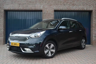 Hoofdafbeelding Kia Niro Kia Niro 1.6 GDi Hybrid DynamicLine | Trekhaak | Camera | Adaptive Cruise | Carplay/Android Auto | Clima