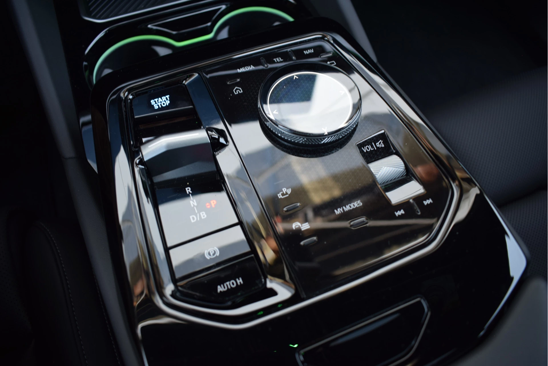 Hoofdafbeelding BMW i5