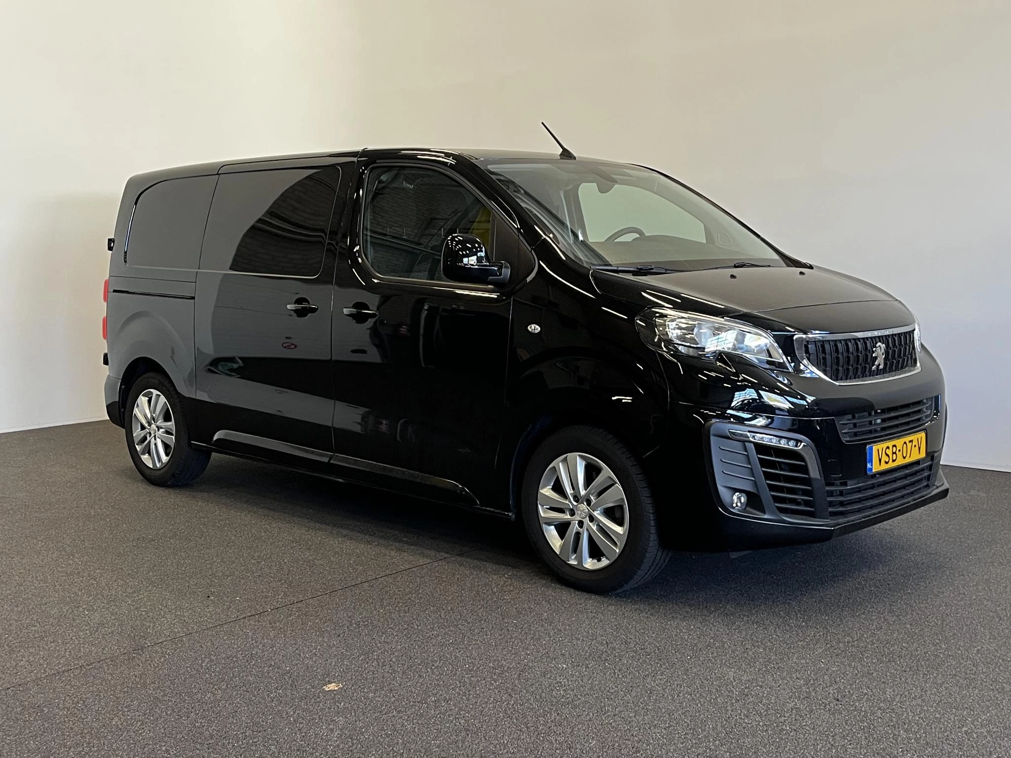 Hoofdafbeelding Peugeot Expert