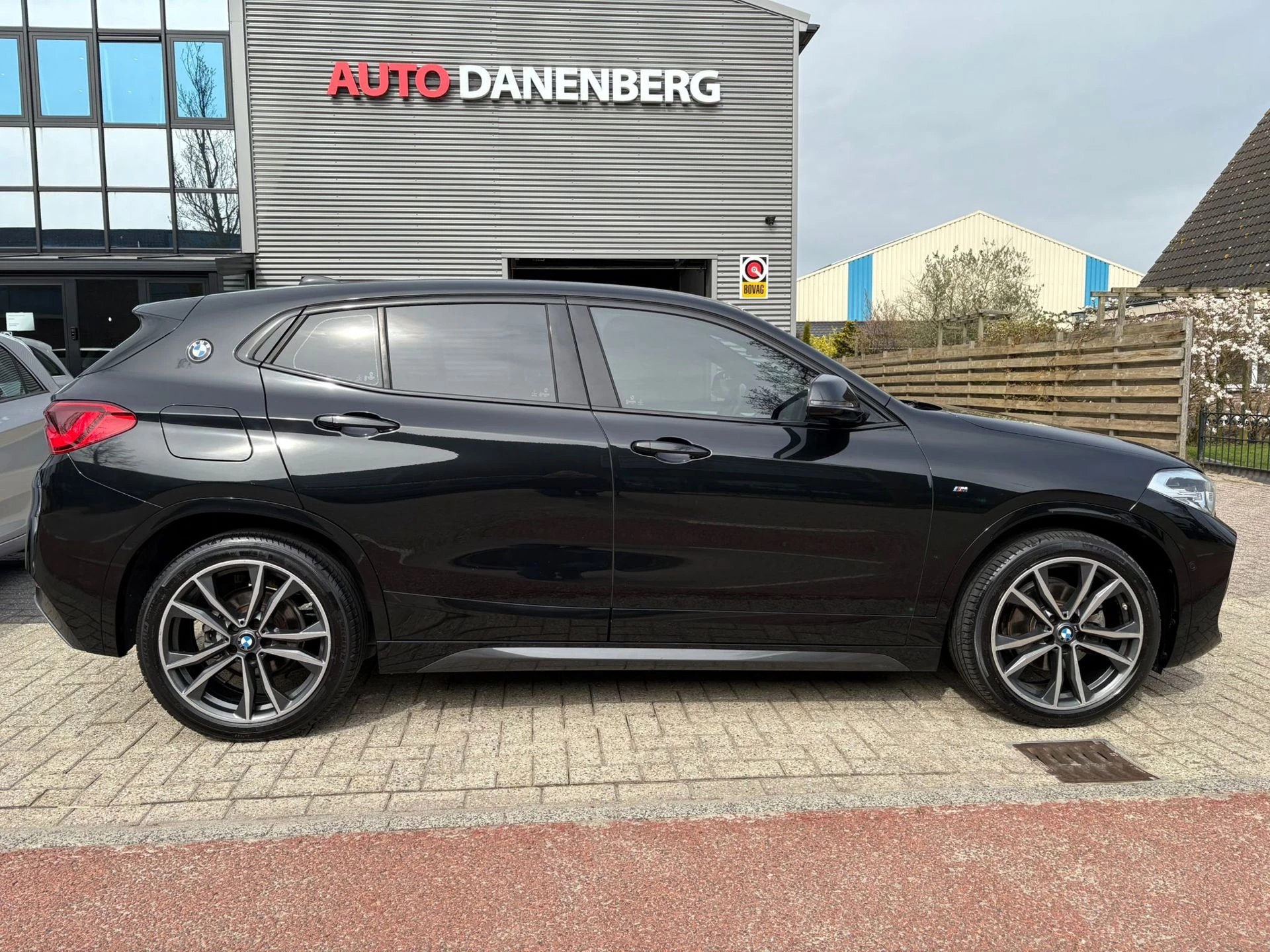 Hoofdafbeelding BMW X2