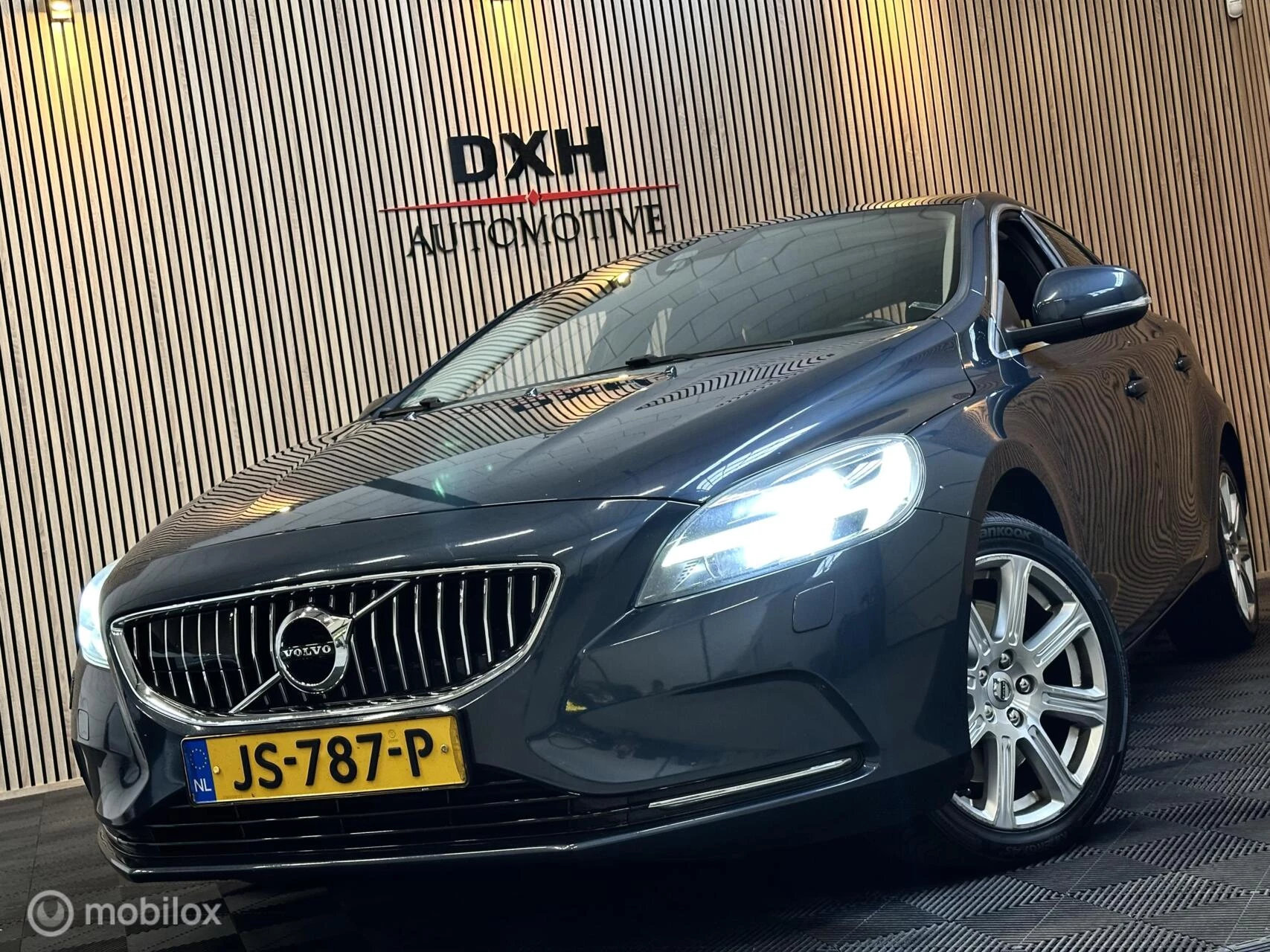 Hoofdafbeelding Volvo V40