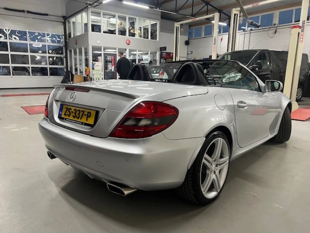 Hoofdafbeelding Mercedes-Benz SLK
