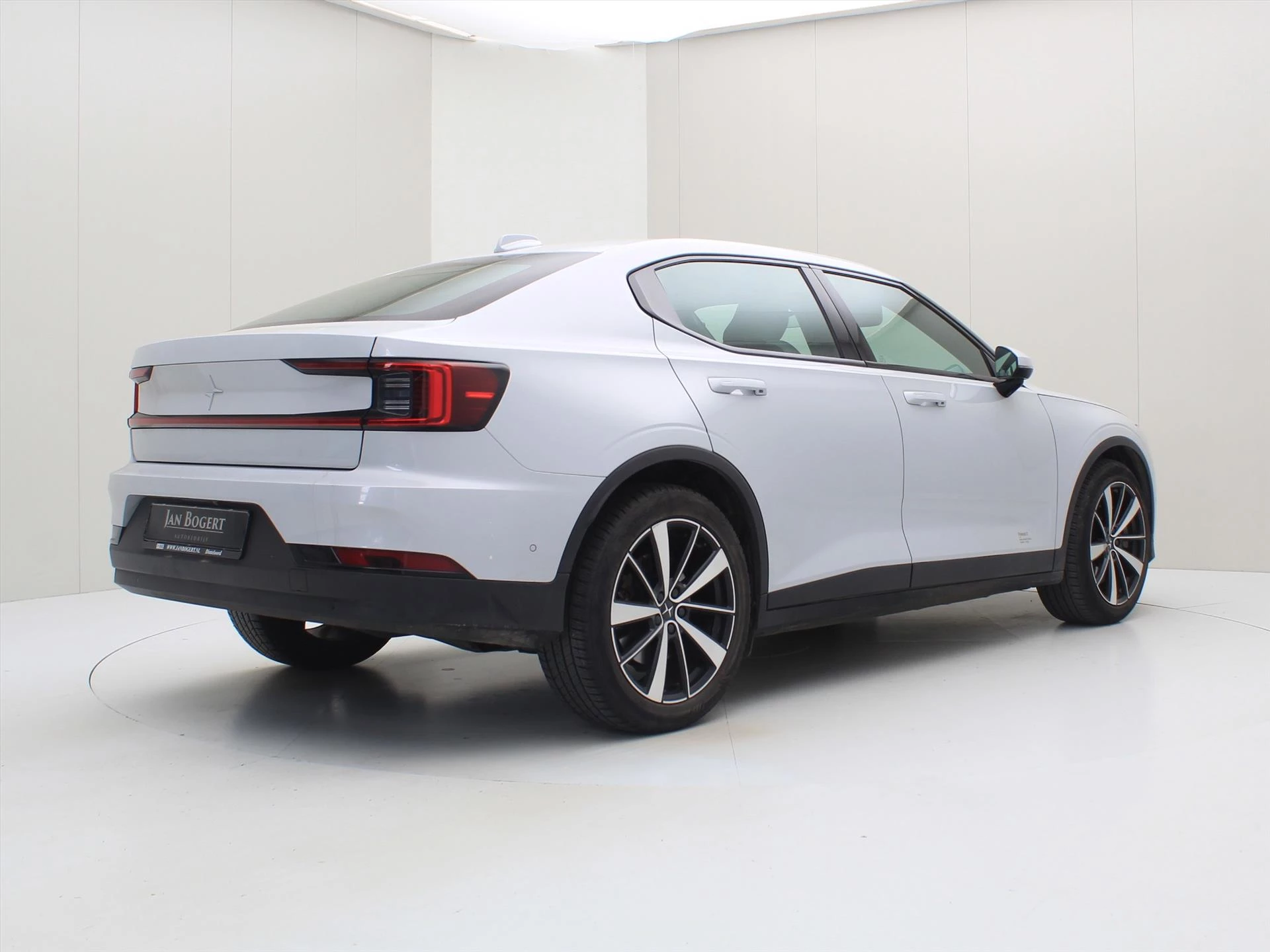 Hoofdafbeelding Polestar 2