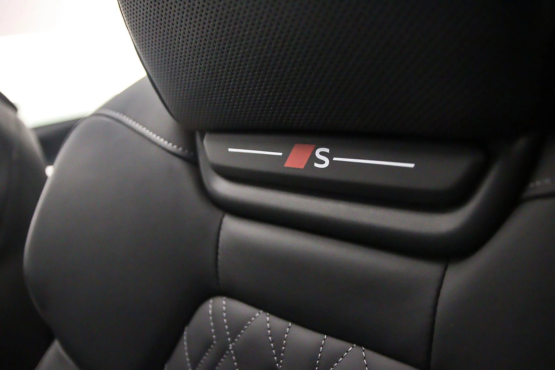 Hoofdafbeelding Audi Q6 e-tron