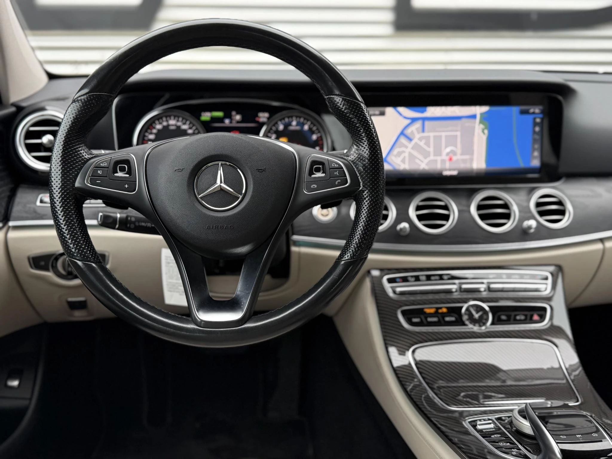 Hoofdafbeelding Mercedes-Benz E-Klasse