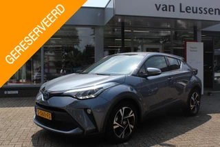 Toyota C-HR 1.8 HYBRID DYNAMIC LED-KOPLAMPEN PARK-SENSOREN V+A NAVI DODEHOEK DETECTIE DAB KEYLESS CAMERA 18"LMV