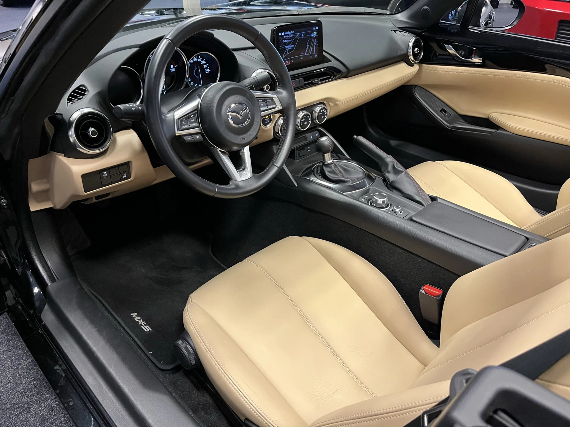 Hoofdafbeelding Mazda MX-5