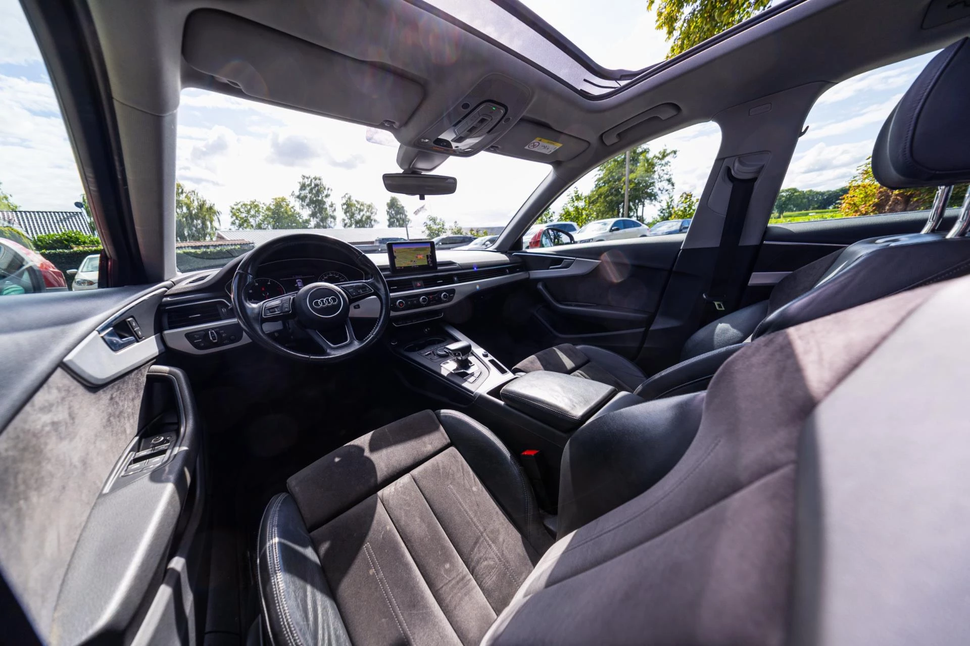 Hoofdafbeelding Audi A4