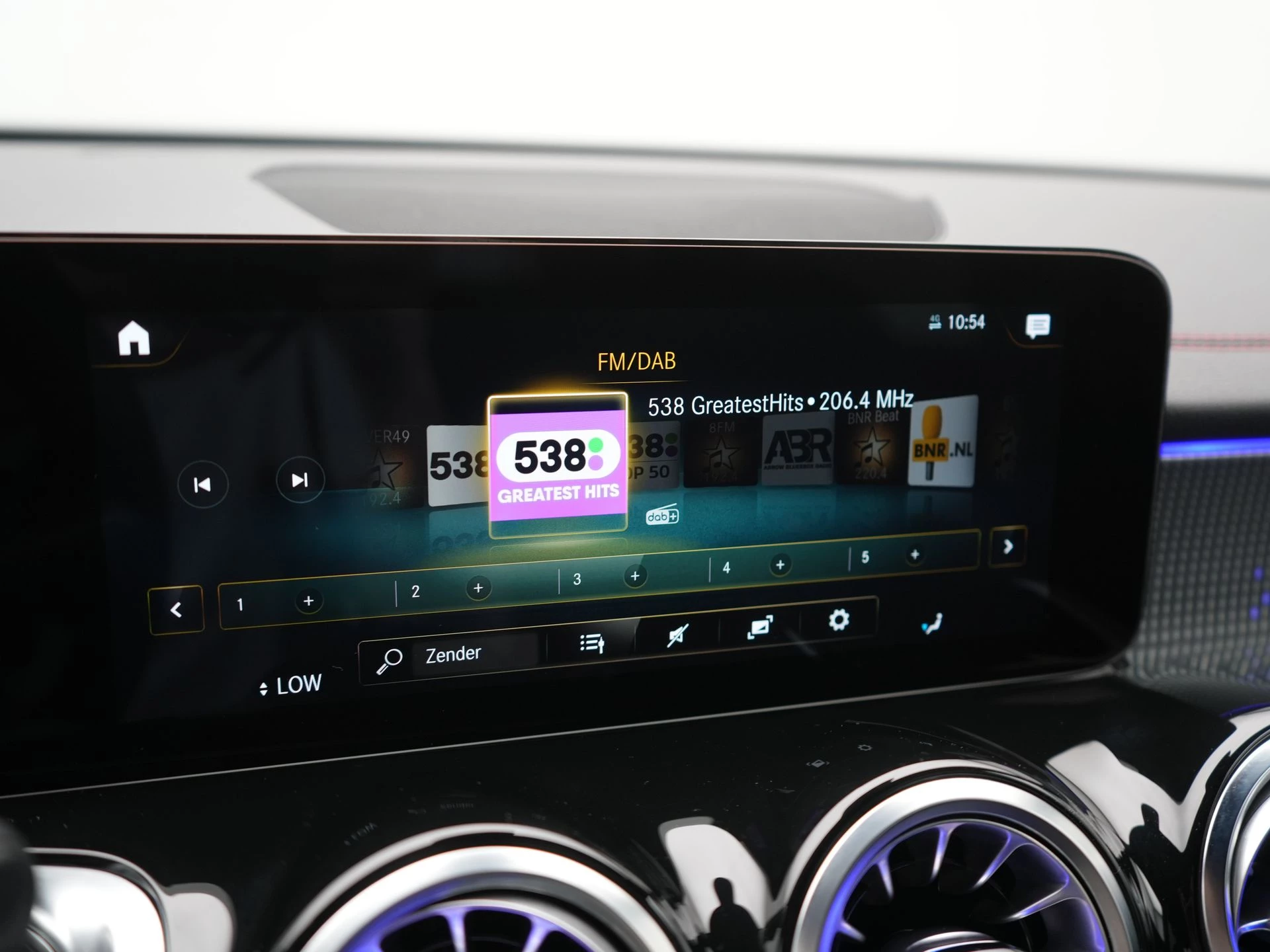 Hoofdafbeelding Mercedes-Benz EQB
