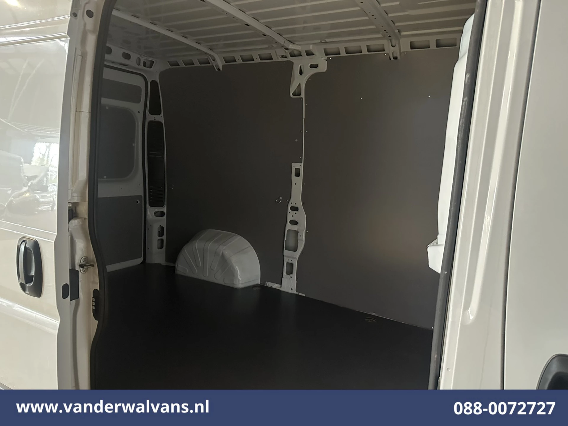 Hoofdafbeelding Opel Movano
