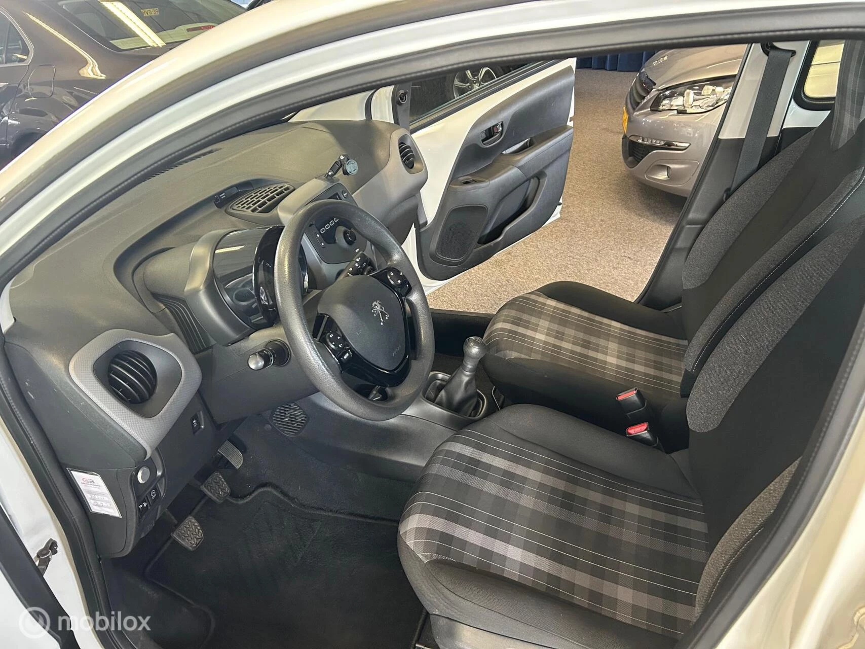 Hoofdafbeelding Peugeot 108