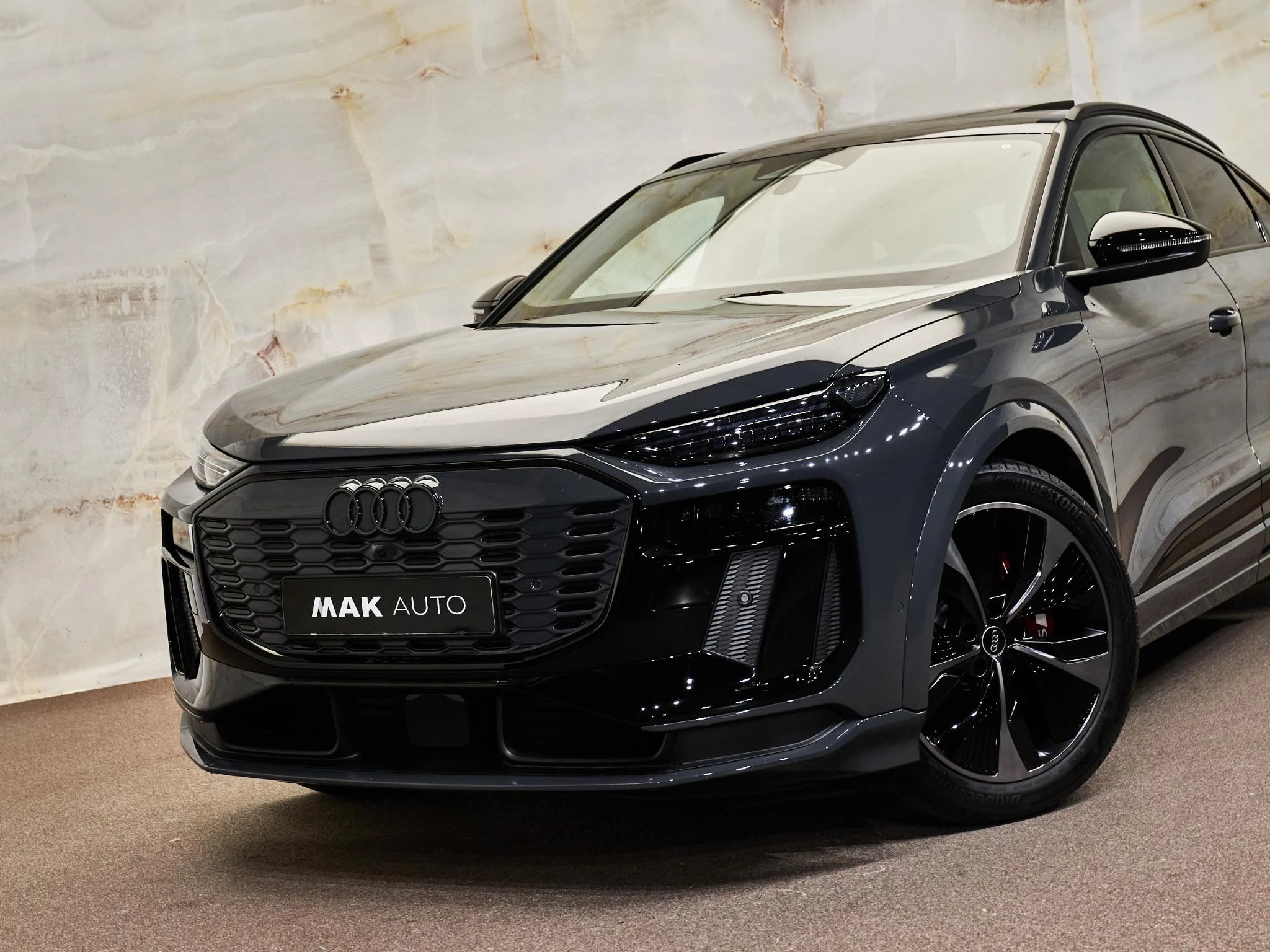 Hoofdafbeelding Audi SQ6 e-tron