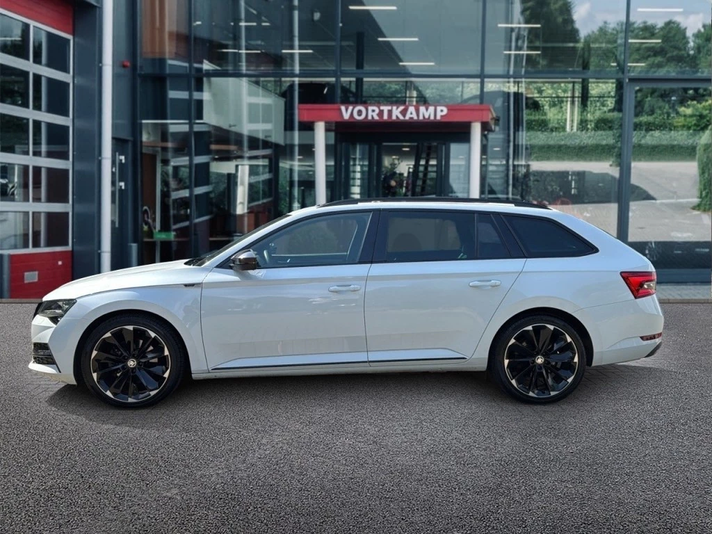 Hoofdafbeelding Škoda Superb