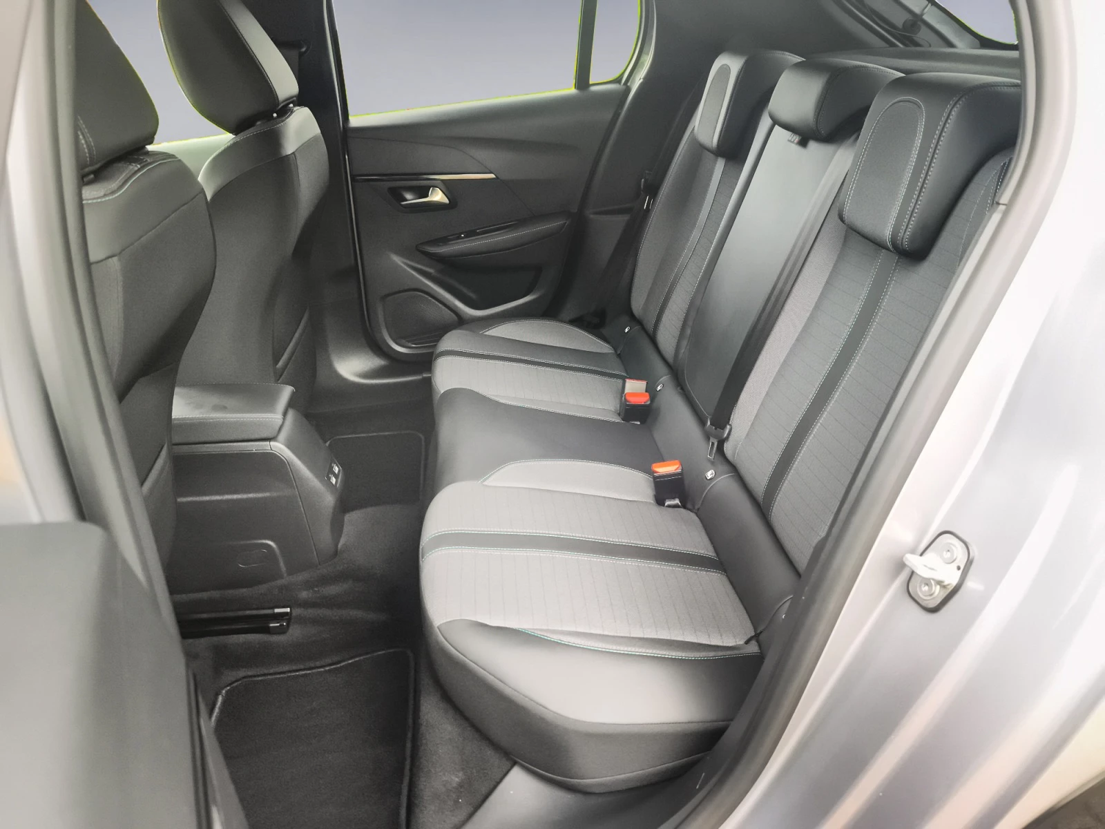 Hoofdafbeelding Peugeot e-208