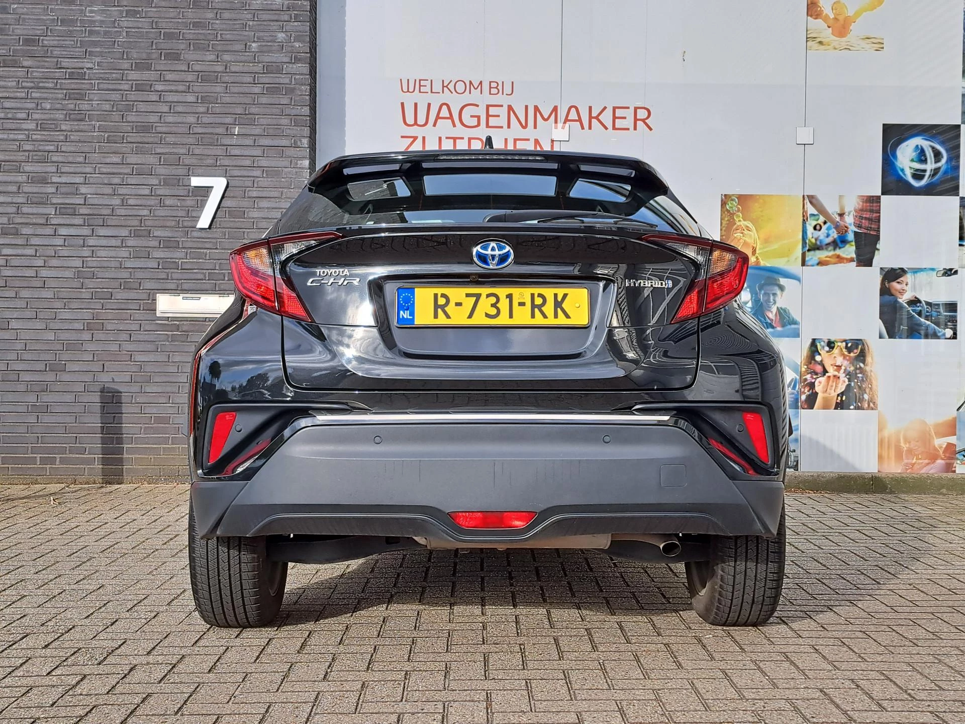 Hoofdafbeelding Toyota C-HR
