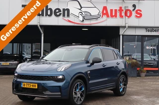 Lynk & Co 01 1.5 360 Camera, Navigatie, Panoramadak, Trekhaak, Schuif- kanteldak